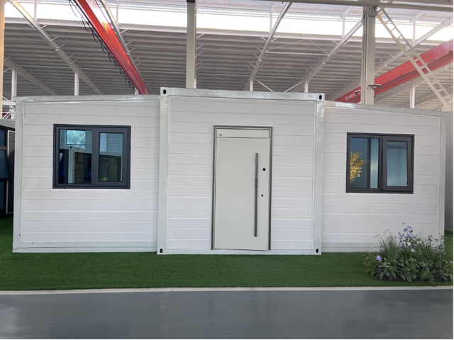 20FT White Expandable Container House